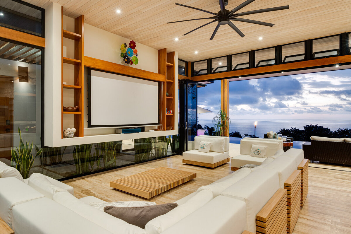 Tierra y Mar — Main House — photo 11