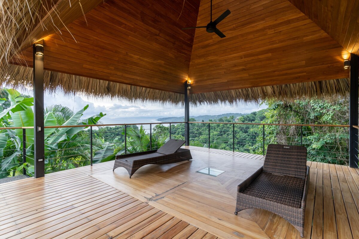 Tierra y Mar — Yoga Deck — photo 1